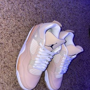 Jordan 4 shimmer